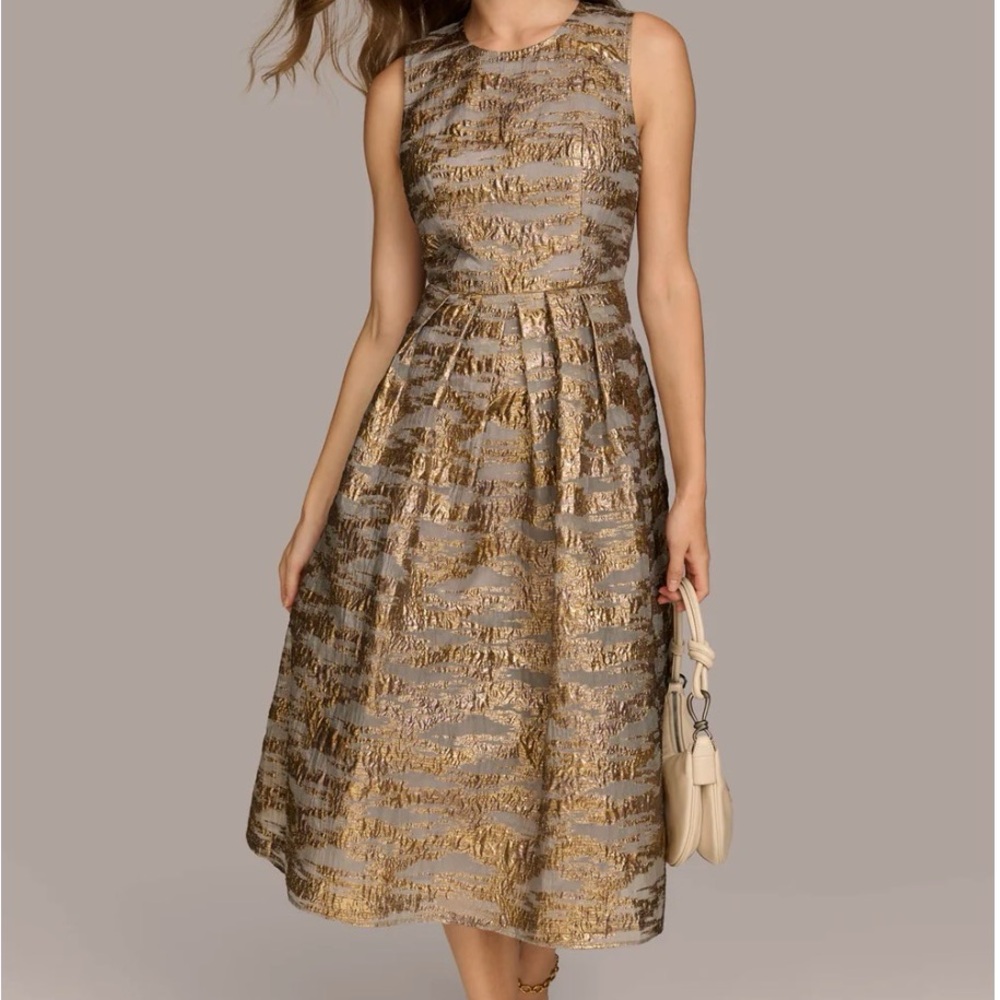 Elegant Gold and Gray Sleeveless Dress